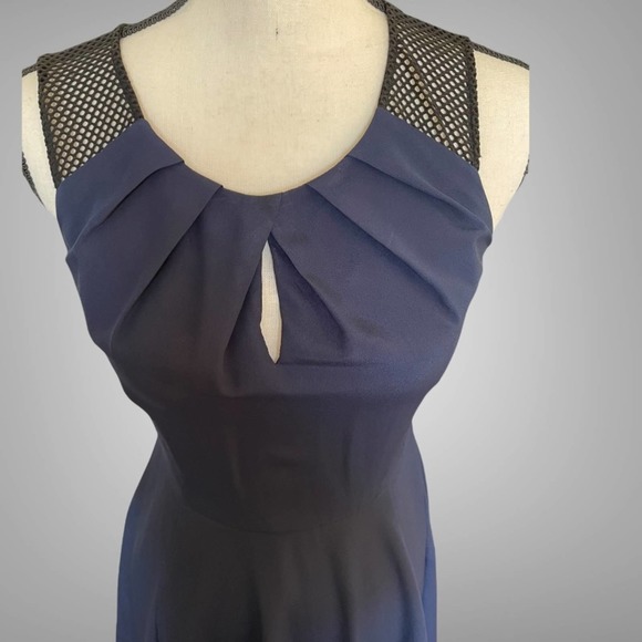 Express Navy Blue Mesh Fit and Flare Sleeveless Mini Dress Pleated Front Size 2 - Picture 4 of 9
